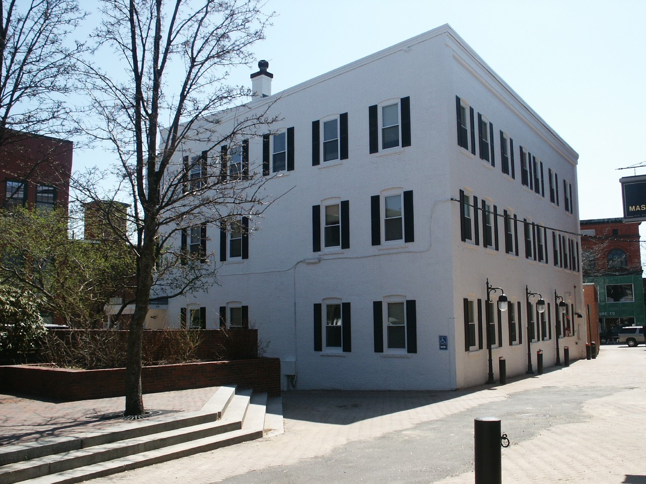 Bicentennial Families Apartments Thumb